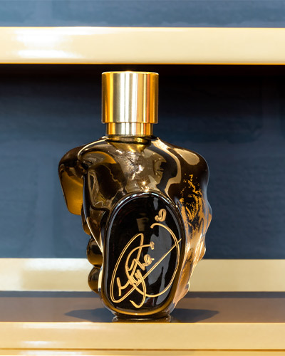 Visual Merchandising Parfum Diesel Triporteur Neymar Travel Retail - Groupe ELBA