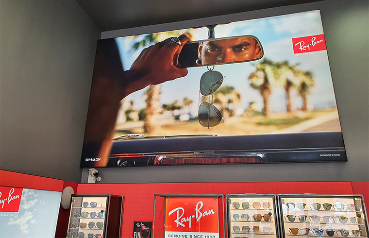Projet Ray Ban Affichage Boutique - Groupe ELBA