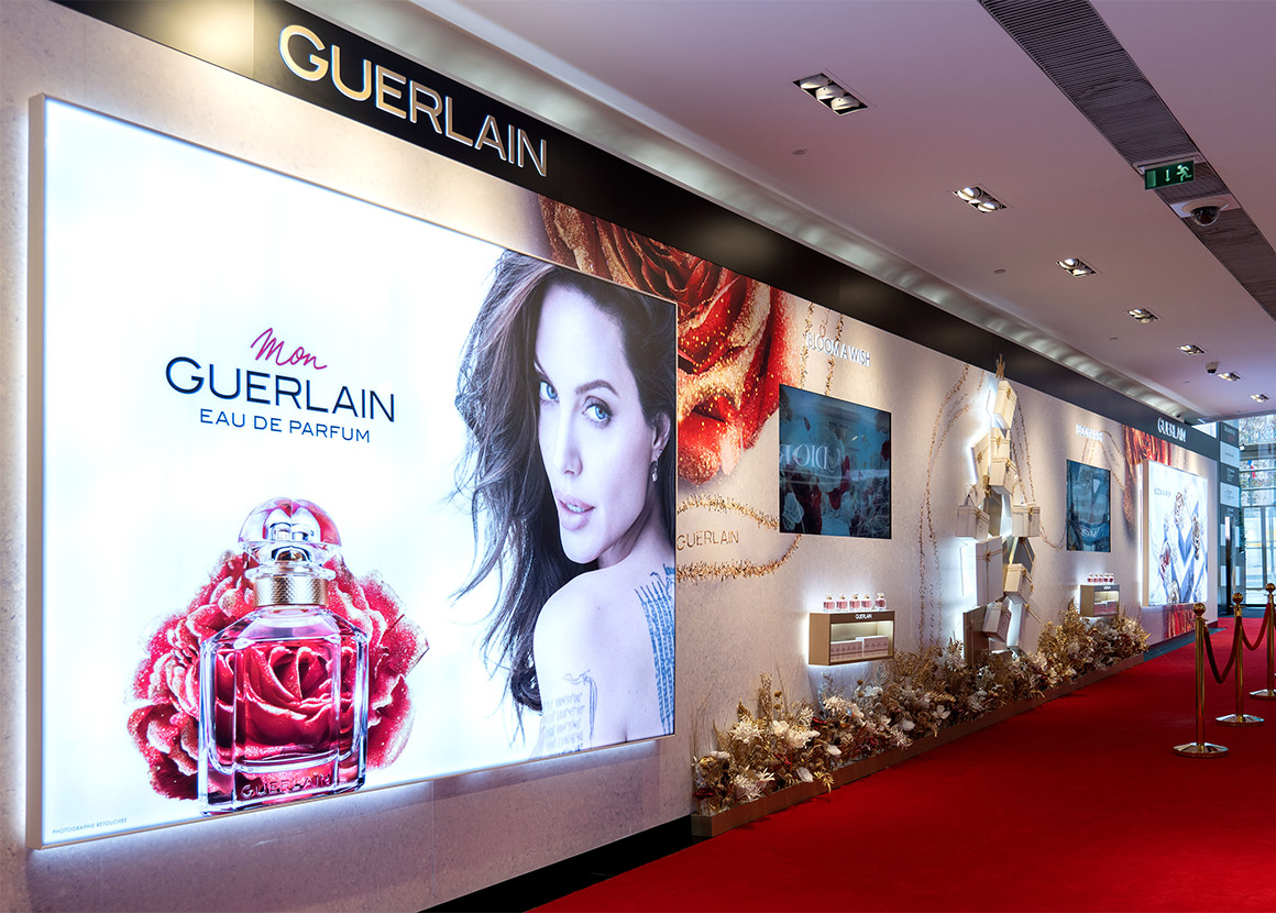 Projet Guerlain Descente Mon Guerlain Bloom a Wish Sephora Champs-Elysées 2020 - Groupe ELBA