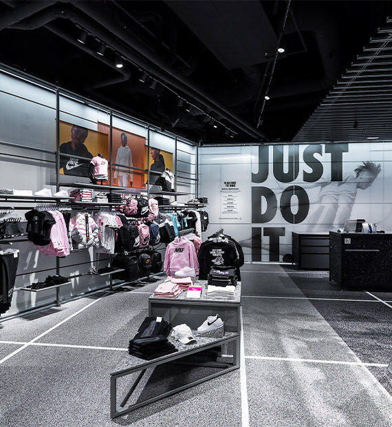 Projet Nike Ouverture Boutique Lyon Part Dieu - Groupe ELBA
